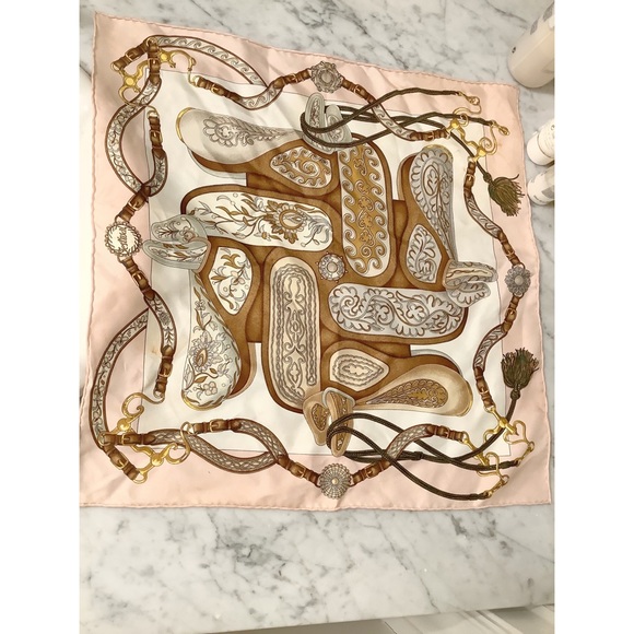Hermes Gavroche 45 cm Scarf Pink/Brown/Gold/White Tone - Picture 4 of 4